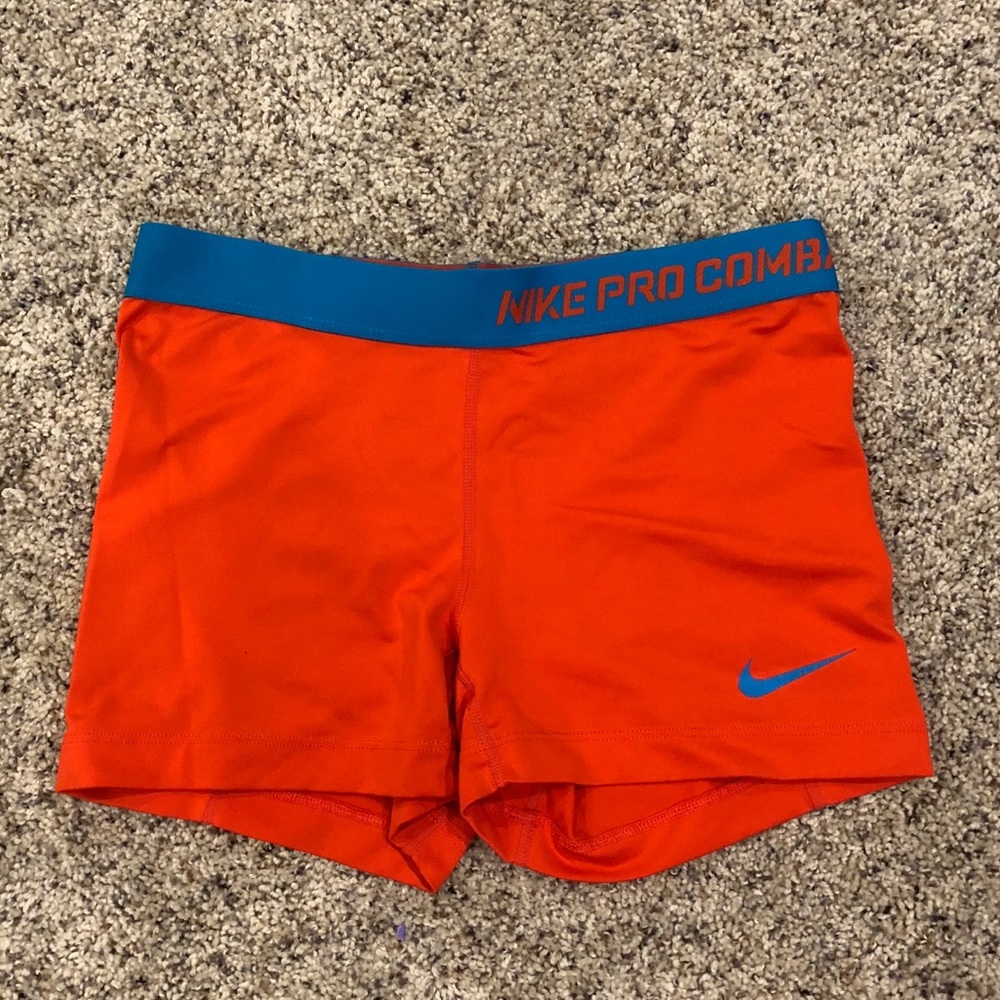 Medium Nike Pro Compression Shorts